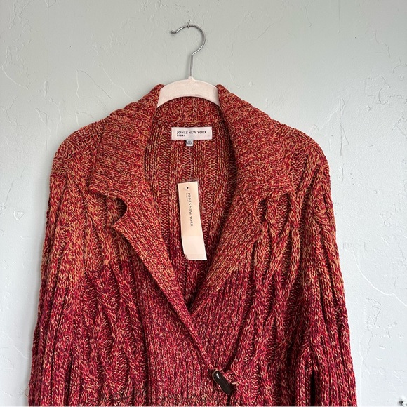 NWT Jones‎ New York Women’s Red Gradient Cable Knit Cozy Toggle Cardigan Sweater - Picture 2 of 9